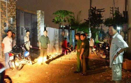 Bắc Giang: Con trai mâu thuẫn, bố bị đâm tử vong