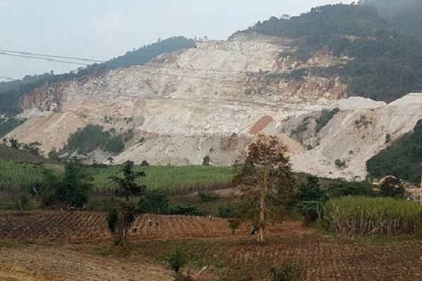 Tân Kỳ (Nghệ An): Mỏ đá Thung Mây vô tư tàn phá môi trường?