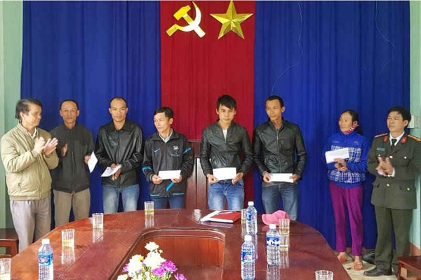 Quảng Nam: Công an huyện Đại Lộc hỗ trợ cho các đối tượng chấp hành xong án phạt tù có hoàn cảnh khó khăn