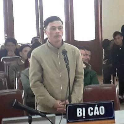 Nghệ An: Nguyên trưởng công an xã bắn chủ tịch xã lĩnh 12 tháng tù