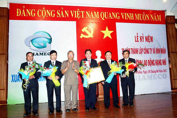 Hạ chức và cho thôi việc 3 người thân của cựu Chủ tịch tỉnh Gia Lai