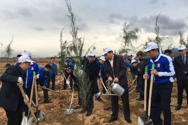 Quảng Ninh: Lễ khởi động Tháng Thanh niên và phát động Tết trồng cây “Đời đời nhớ ơn Bác Hồ”