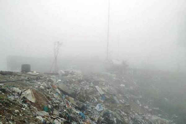 Hà Tĩnh: Rác thải “bủa vây” nhà liên hợp cửa khẩu quốc tế Cầu Treo