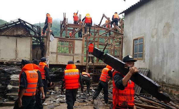 Sơn La: Gần 800 ngôi nhà bị hư hỏng do giông lốc