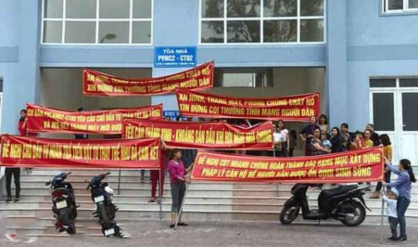 Nghệ An: Khẩn cấp di dời 79 hộ dân ra khỏi chung cư không an toàn
