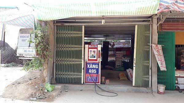 Thanh Hóa: Những “quả bom xăng” giữa khu dân cư.