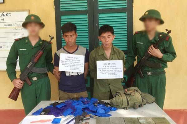 Thanh Hóa: Bắt giữ 2 đối tượng người Lào vận chuyển số ma túy lớn