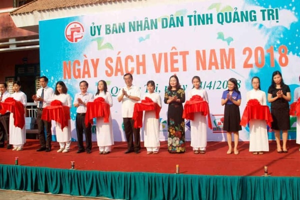 Quảng Trị tưng bừng khai mạc Ngày sách Việt Nam 2018