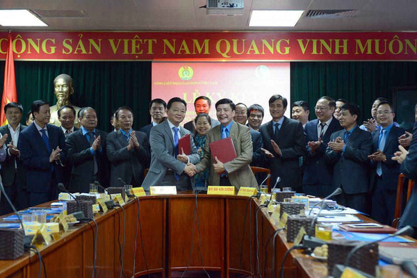 Bộ TN&MT - Tổng LĐLĐ Việt Nam:  Phối hợp toàn diện trong bảo vệ tài nguyên, môi trường và ứng phó BĐKH