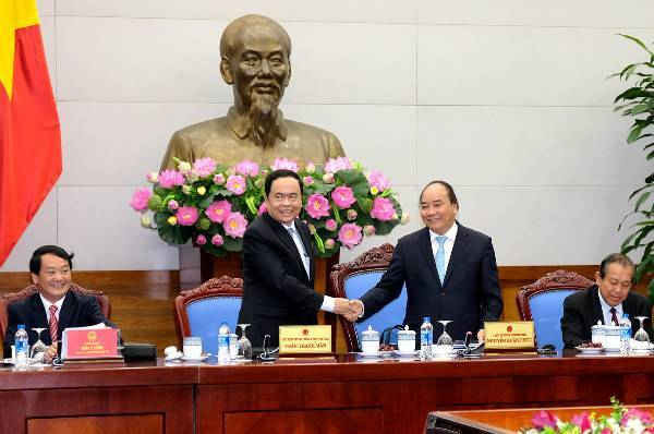 Thủ tướng Nguyễn Xuân Phúc làm việc với Ủy ban Trung ương Mặt trận Tổ quốc Việt Nam