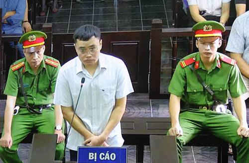 Tòa tuyên 3 năm tù đối với cựu nhà báo Duy Phong