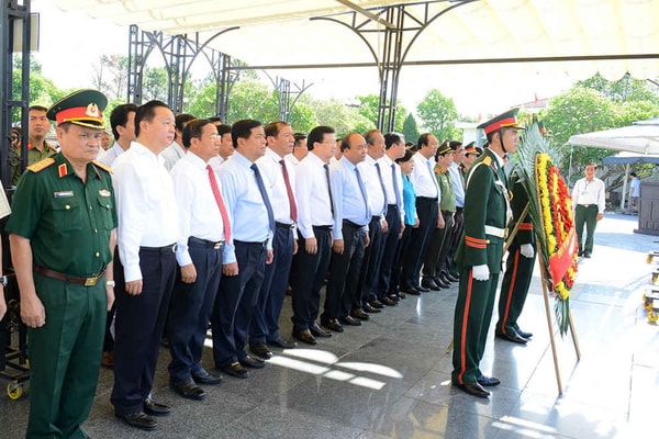 Thủ tướng dâng hương Nghĩa trang Trường Sơn, Nghĩa trang đường 9