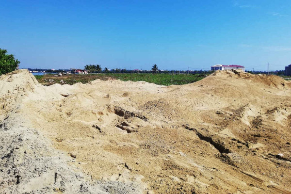 Chính quyền phường Cửa Đại (Hội An) lên tiếng về điểm tập kết cát không phép trên địa bàn
