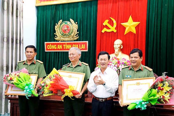 Công an tỉnh Gia Lai được tặng bằng khen và thưởng 200 triệu đồng