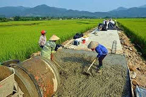 Quảng Bình: Người dân huyện nghèo hiến gần 160 nghìn m2 đất xây dựng NTM