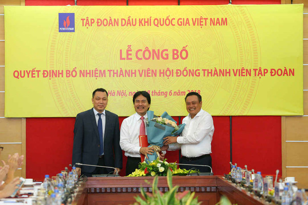 Ông Nguyễn Hùng Dũng giữ chức vụ Thành viên HĐTV PVN