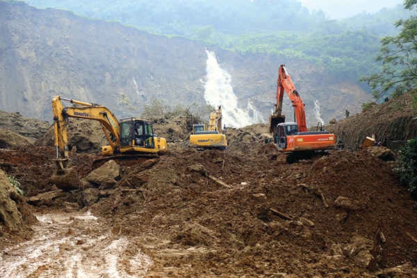 Chủ động phòng chống sạt lở đất đá