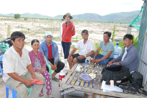Tuy Phong (Bình Thuận): Hàng chục hộ dân kêu cứu vì đất bị lấy cho một cá nhân khác thuê