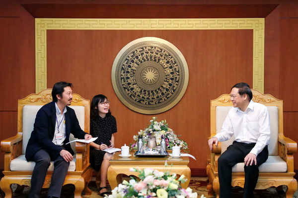 Thứ trưởng Lê Công Thành tiếp và làm việc với ông Kobayashi Ryutaro, Phó trưởng Đại diện JICA tại Việt Nam ​​​​​​​