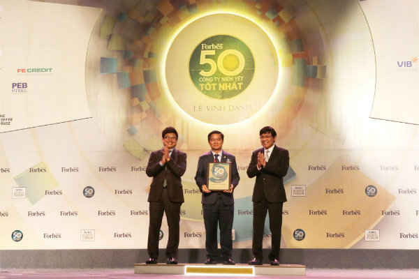 Hòa Bình - Top 50 Công ty niêm yết tốt nhất Việt Nam 2018