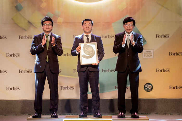 Vinamilk 6 năm liền được Forbes bình chọn vào Top 50 Công ty niêm yết tốt nhất Việt Nam