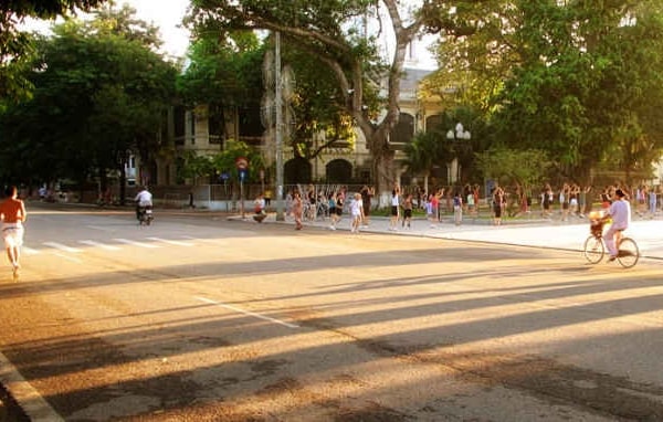 Thời tiết ngày 7/8: Miền Bắc ngày nắng, đêm có mưa rào và dông
