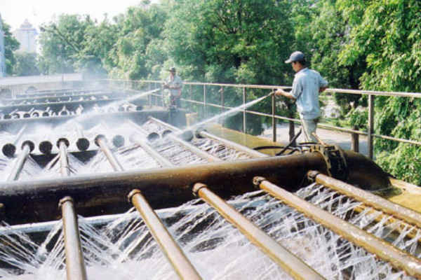 Hà Nội đưa vào khai thác 11 công trình cấp nước sạch