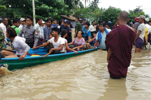 Vỡ đập ở Myanmar gây lũ lụt, đường cao tốc bị phong tỏa