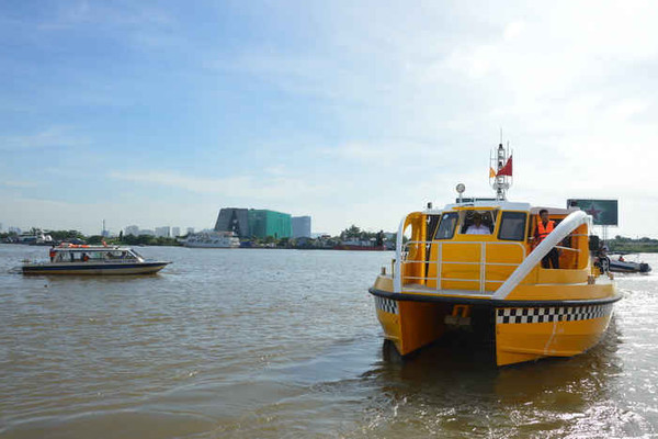 Đìu hiu tuyến buýt đường thủy trên sông Sài Gòn