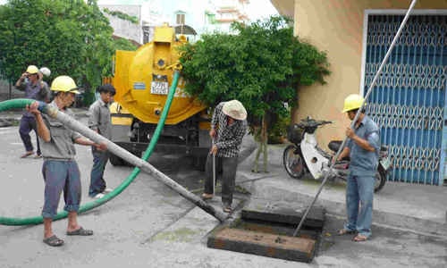 Hoạt động hút bùn thải phải làm thủ tục bảo vệ môi trường như thế nào?