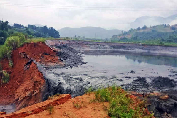 Lào Cai: 50 hộ dân bị ảnh hưởng do vỡ hồ chứa chất thải của nhà máy DAP