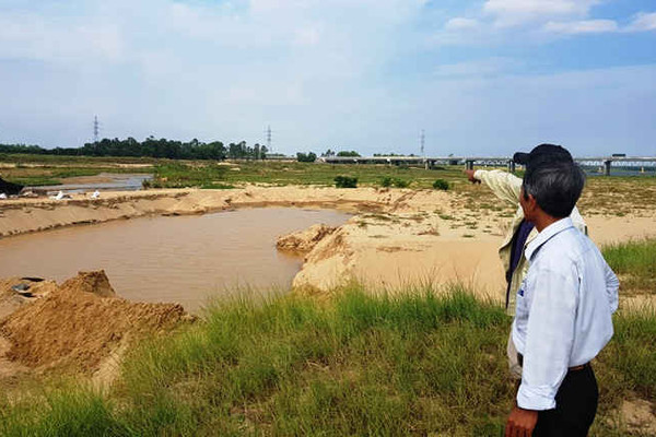 Quảng Nam yêu cầu báo cáo vụ DN “núp bóng” cải tạo dự án để lấy trộm cát