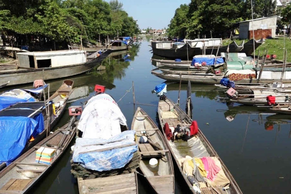 Thừa Thiên Huế: Nhức nhối cuộc sống cư dân vạn đò
