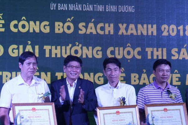 FrieslandCampina Việt Nam 4 năm liên tiếp nhận giải thưởng “Doanh nghiệp xanh”