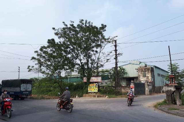 Sẽ xử phạt hàng loạt cơ sở sản xuất gây ô nhiễm môi trường ở xã Song Phương, huyện Hoài Đức