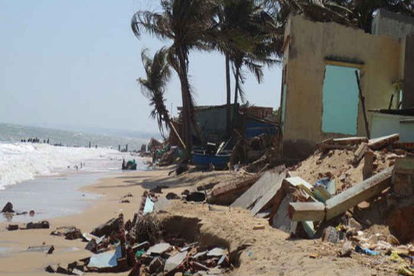 Bình Thuận: Nhiều giải pháp chống xói lở bờ biển