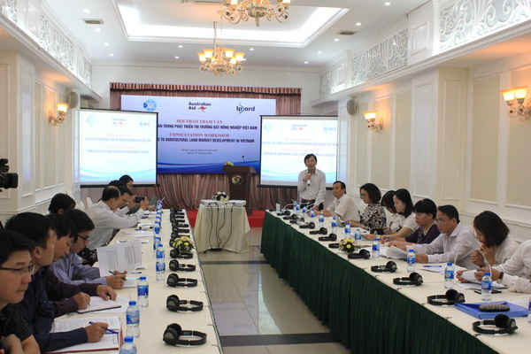 Rào cản trong phát triển thị trường đất nông nghiệp Việt Nam