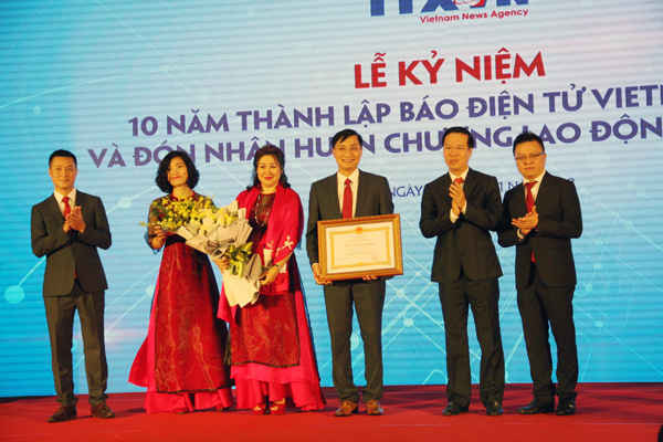 Vietnamplus ra mắt chatbot, tiên phong áp dụng cách mạng công nghiệp 4.0 trong báo chí Việt Nam