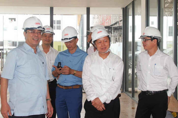 Kiểm tra tiến độ thi công công trình trường học 250 tỷ tại Quảng Trị
