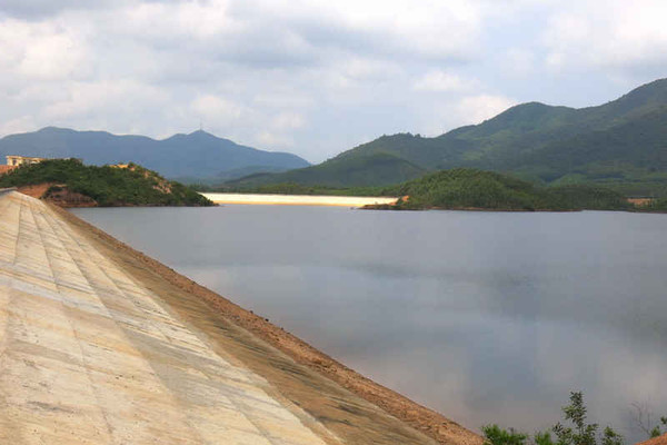 Quảng Ngãi: Đảm bảo nguồn nước cấp cho hạ du trong mùa cạn năm 2019
