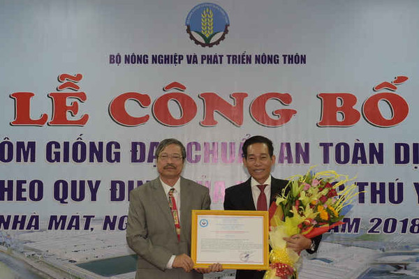 Lần đầu tiên Việt Nam có cơ sở sản xuất tôm đáp ứng yêu cầu an toàn dịch bệnh theo khuyến cáo của OIE
