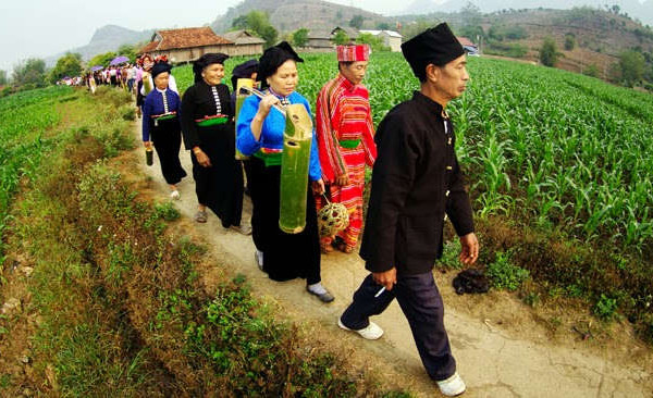 Lên Mộc Châu khám phá 2 Lễ hội đặc sắc của người Thái Sơn La