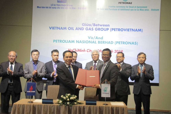 Petrovietnam và Petronas ký Thỏa thuận khung mua bán khí