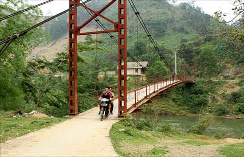 Tuyên Quang: Triển khai duy tu nhiều cầu treo dân sinh