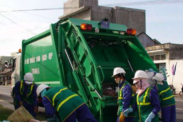 Hà Nội phấn đấu đạt tỷ lệ 100% thu gom rác trong ngày