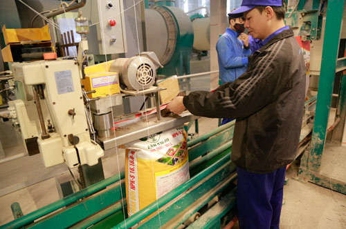 Công ty CP Supe phốt phát và Hóa chất Lâm Thao: Nhiều giải pháp bảo vệ sản phẩm trước hàng giả, hàng nhái