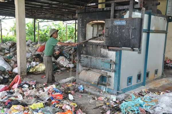 Quản lý rác thải vì môi trường nông thôn bền vững: Mở lối cho rác thải nông thôn