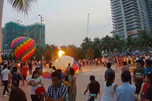 Đà Nẵng: Cháy khinh khí cầu, 1 người bị thương