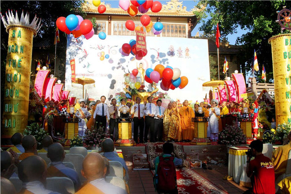 Đà Nẵng: Rực rỡ sắc màu trong Đại lễ Phật Đản Liên Hiệp Quốc Vesak 2019
