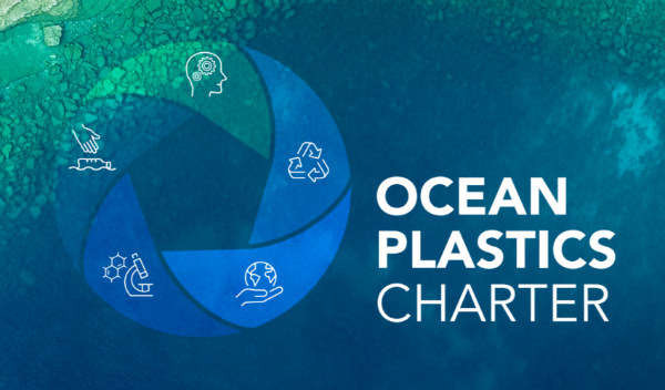 IUCN ký kết Hiến chương về ngăn ngừa rác thải nhựa đại dương